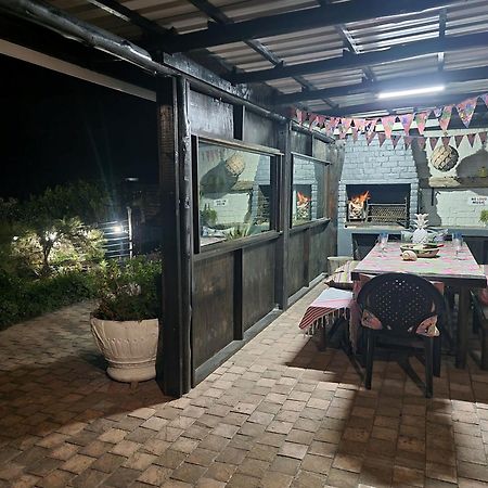 Paradise Self-Catering Units ジェフリーズ・ベイ エクステリア 写真