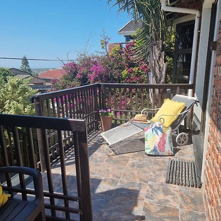 Paradise Self-Catering Units ジェフリーズ・ベイ エクステリア 写真