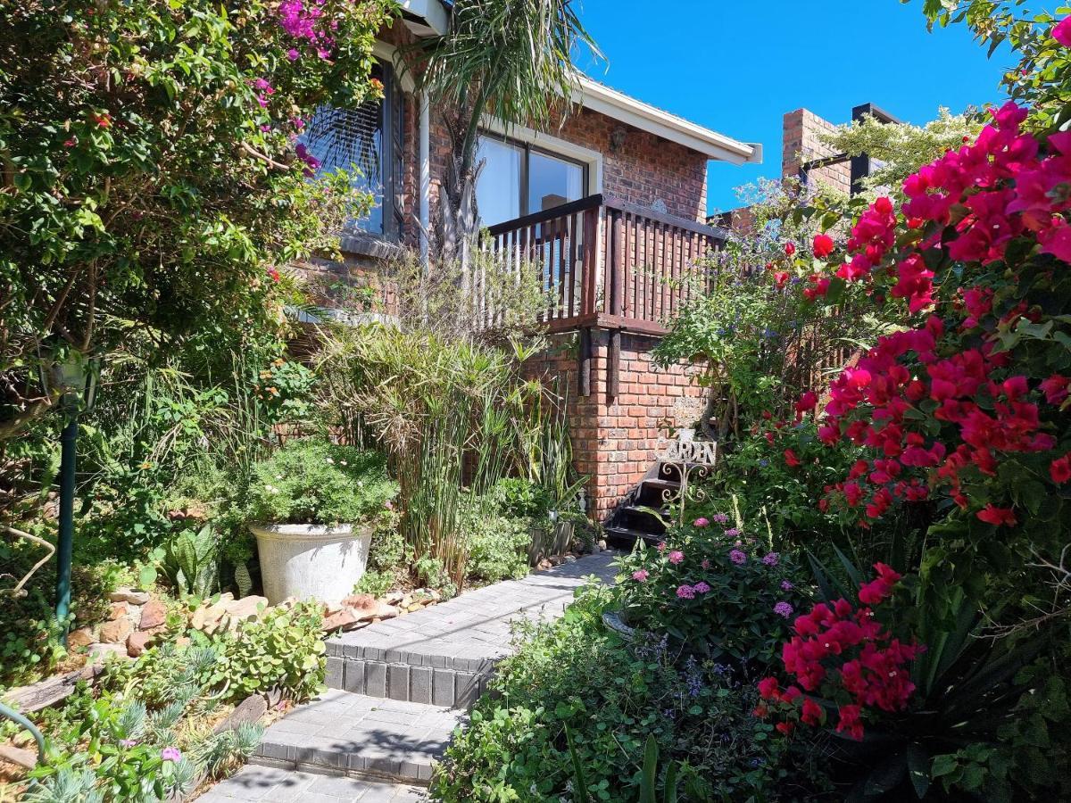 Paradise Self-Catering Units ジェフリーズ・ベイ エクステリア 写真