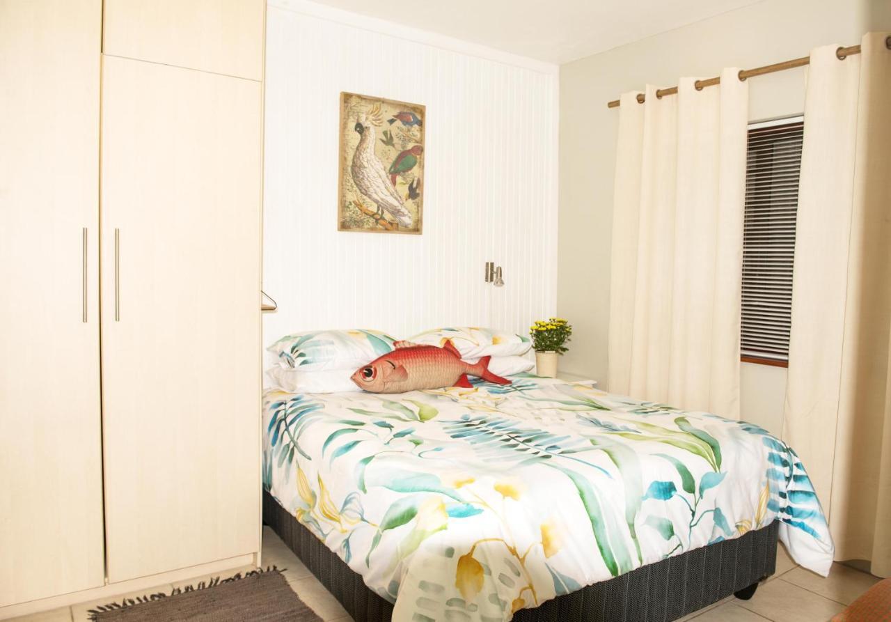 Paradise Self-Catering Units ジェフリーズ・ベイ エクステリア 写真
