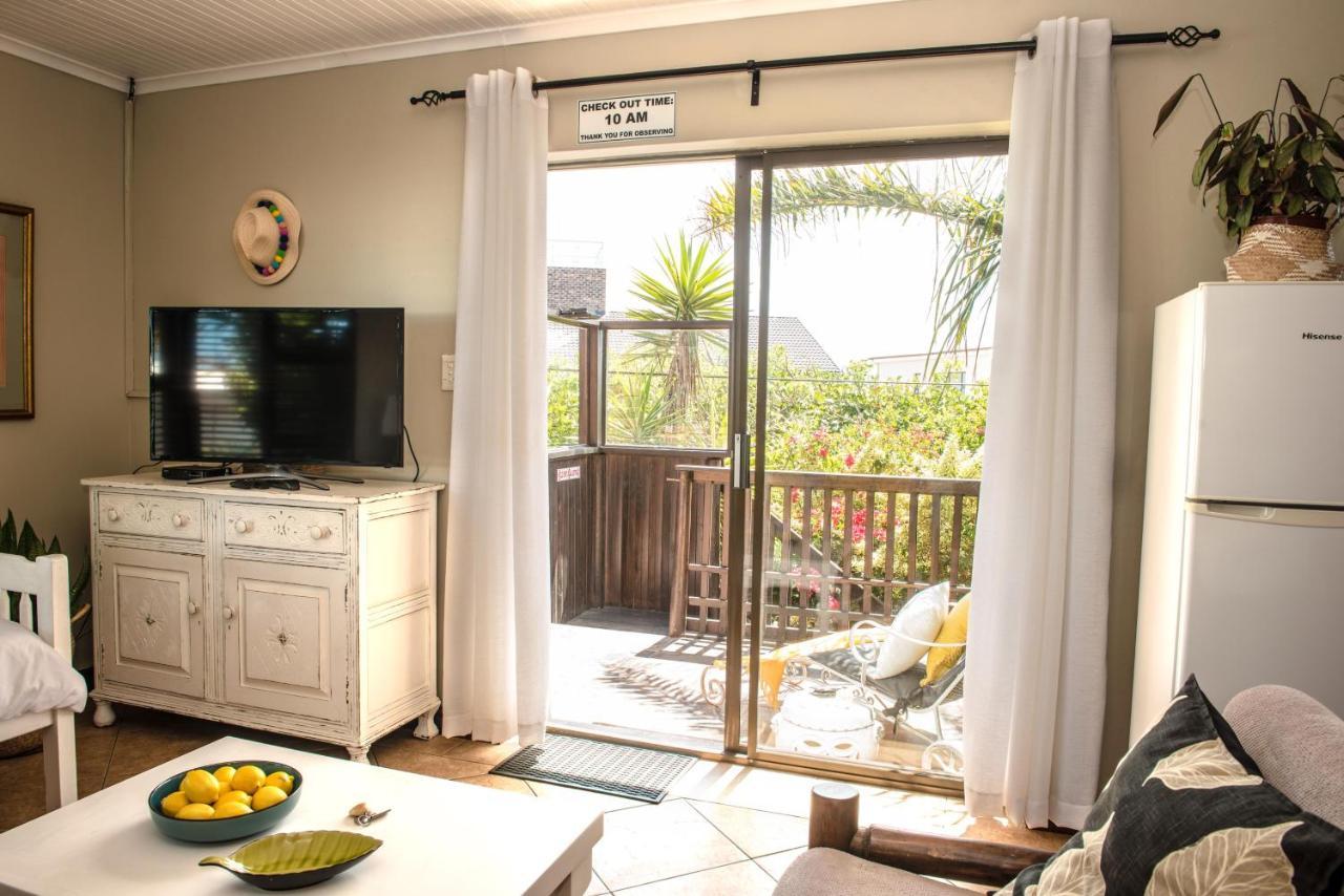 Paradise Self-Catering Units ジェフリーズ・ベイ エクステリア 写真