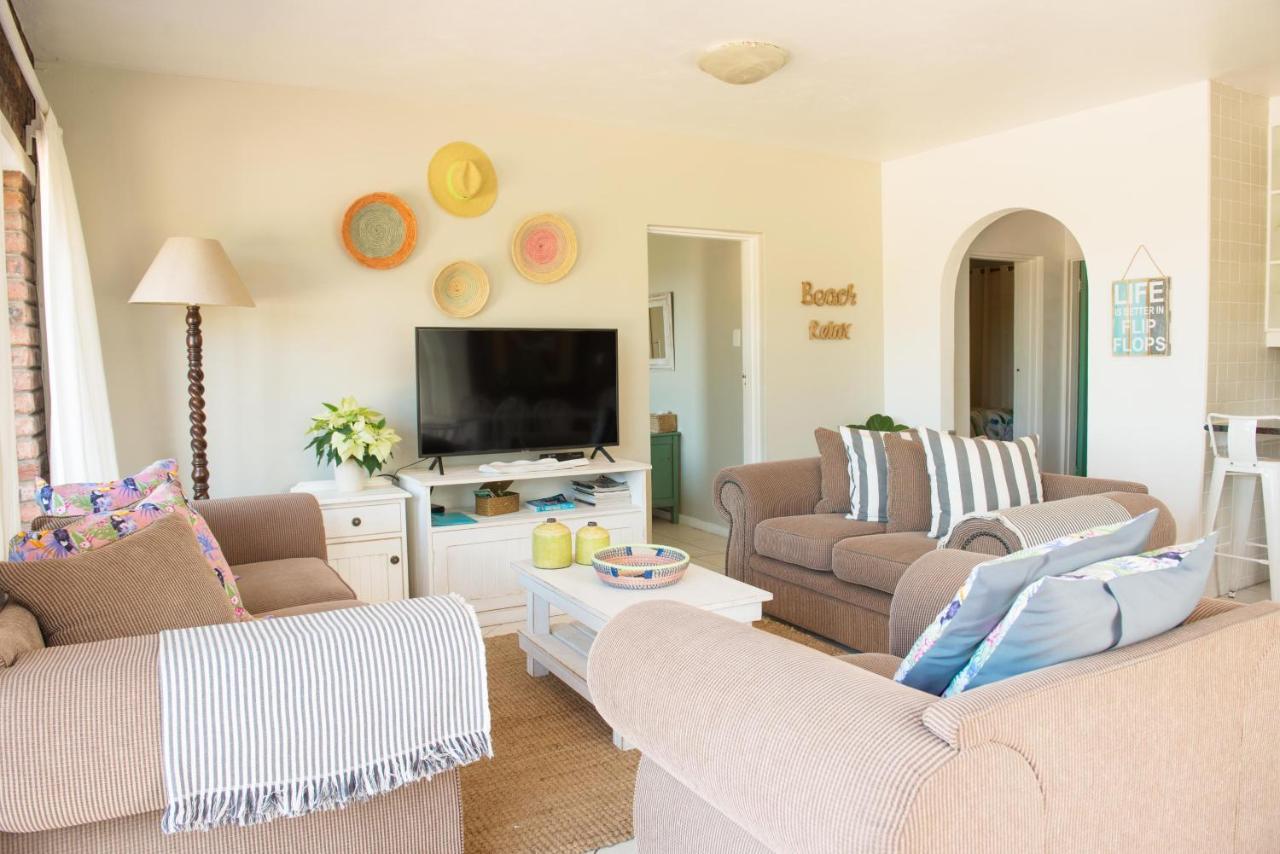 Paradise Self-Catering Units ジェフリーズ・ベイ エクステリア 写真