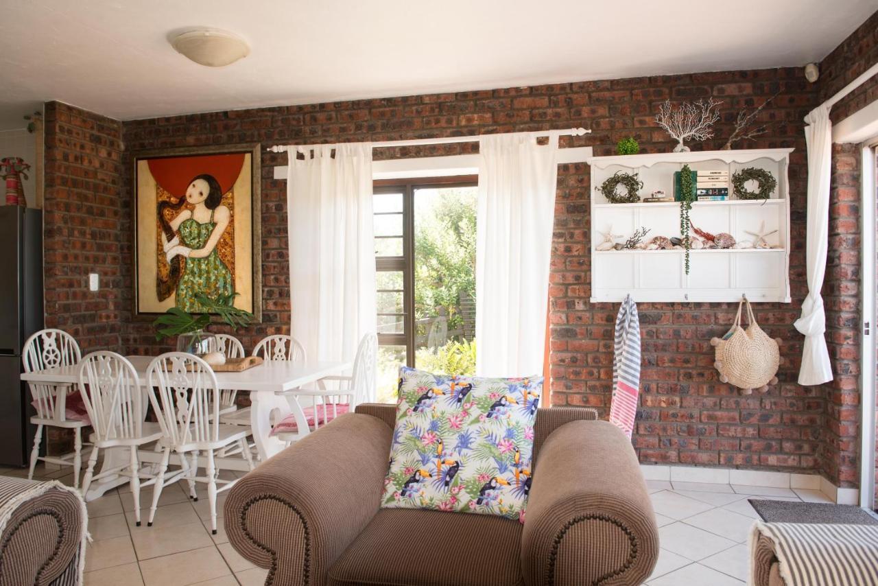 Paradise Self-Catering Units ジェフリーズ・ベイ エクステリア 写真