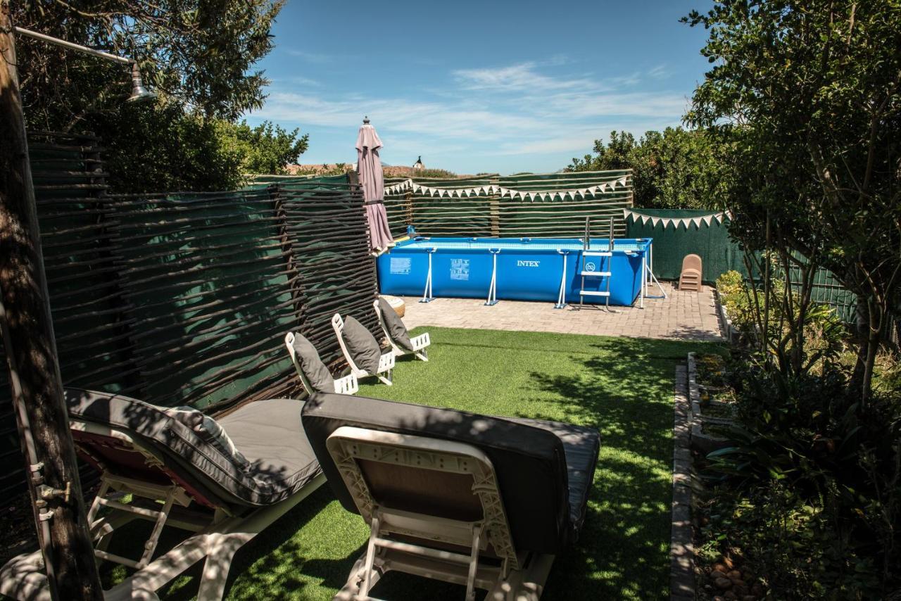 Paradise Self-Catering Units ジェフリーズ・ベイ エクステリア 写真