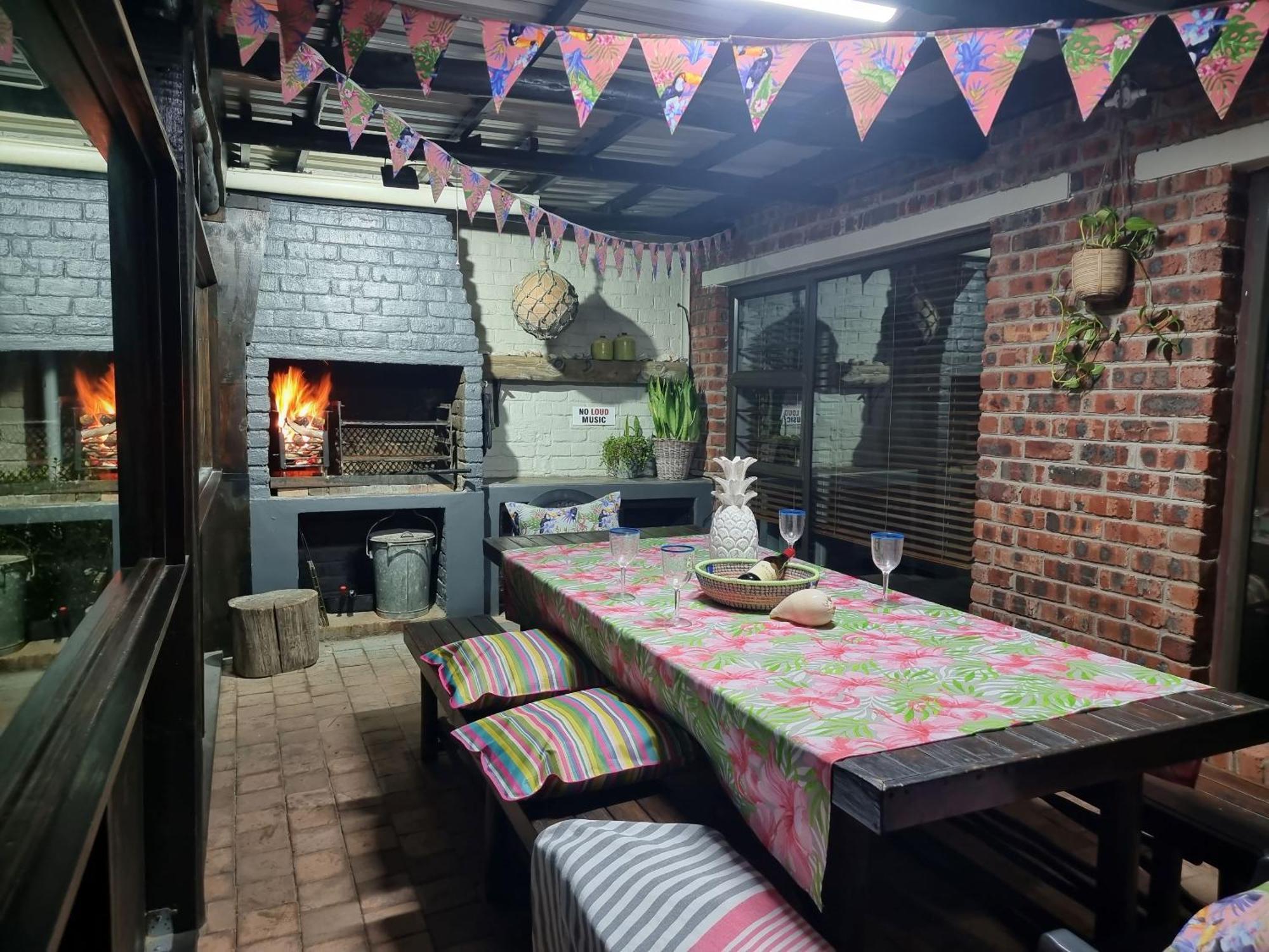 Paradise Self-Catering Units ジェフリーズ・ベイ エクステリア 写真
